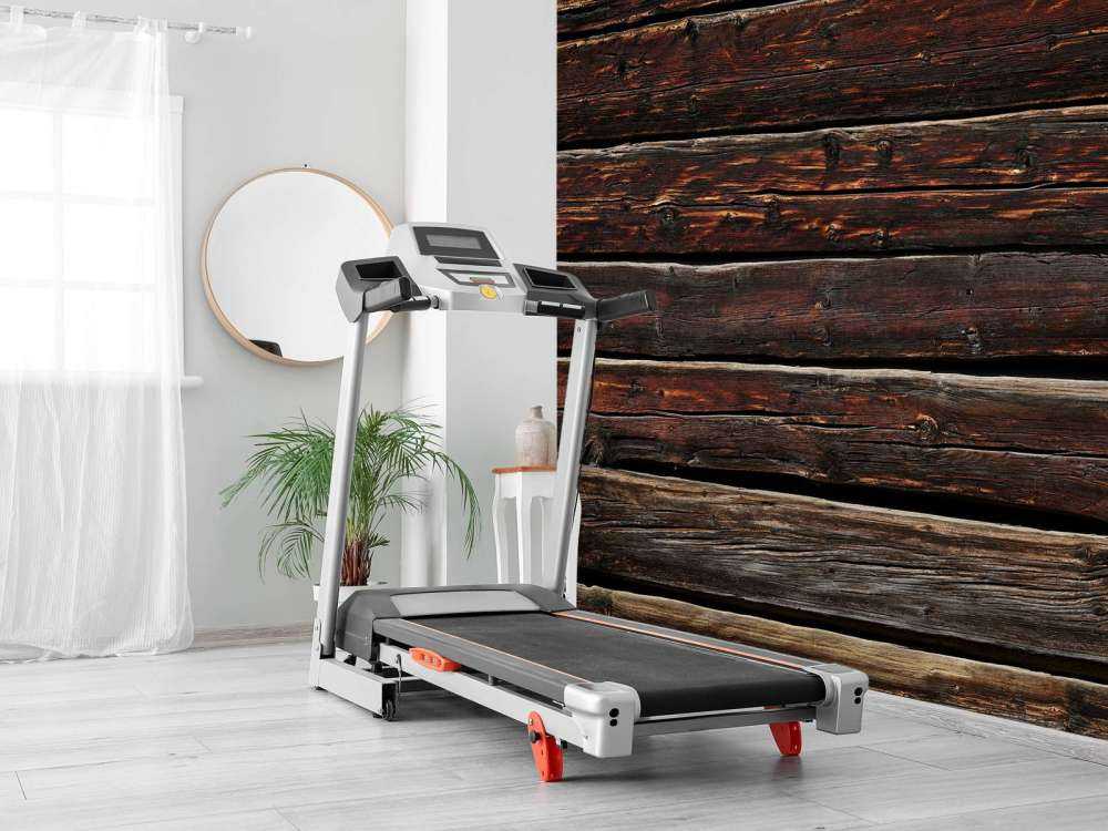 Planches sombres et usées