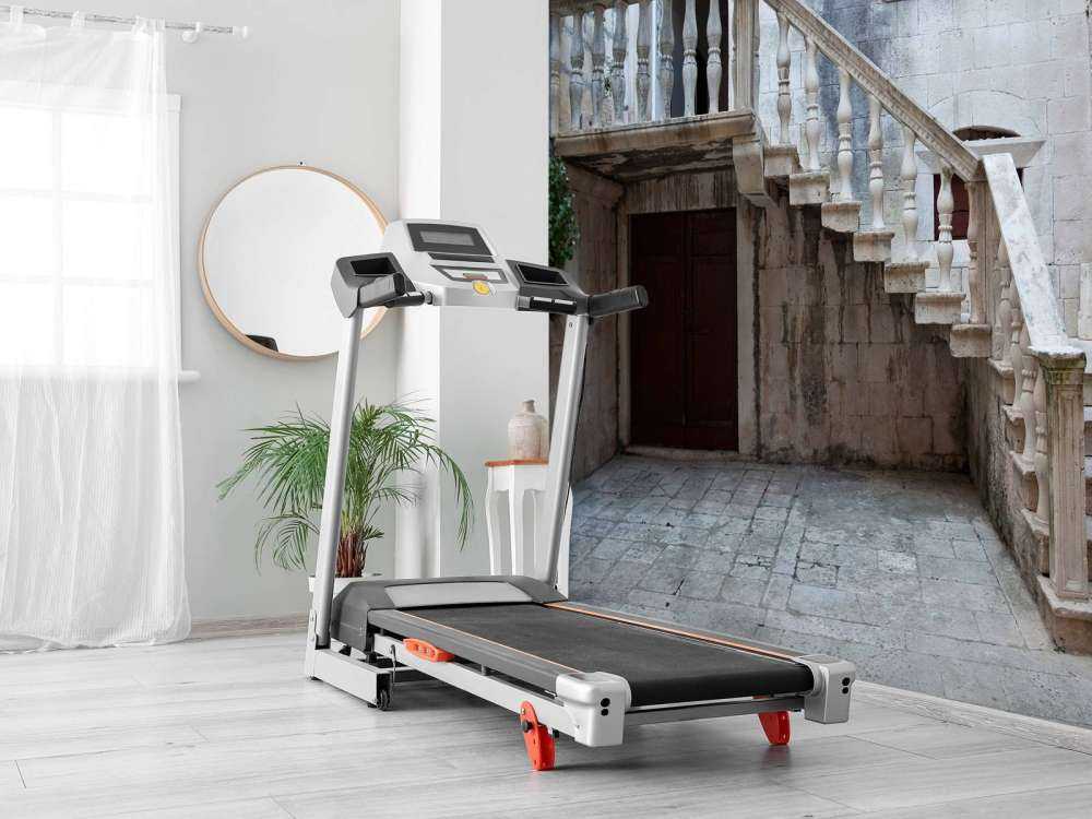 Marches dans la vieille ville de Korƒçula