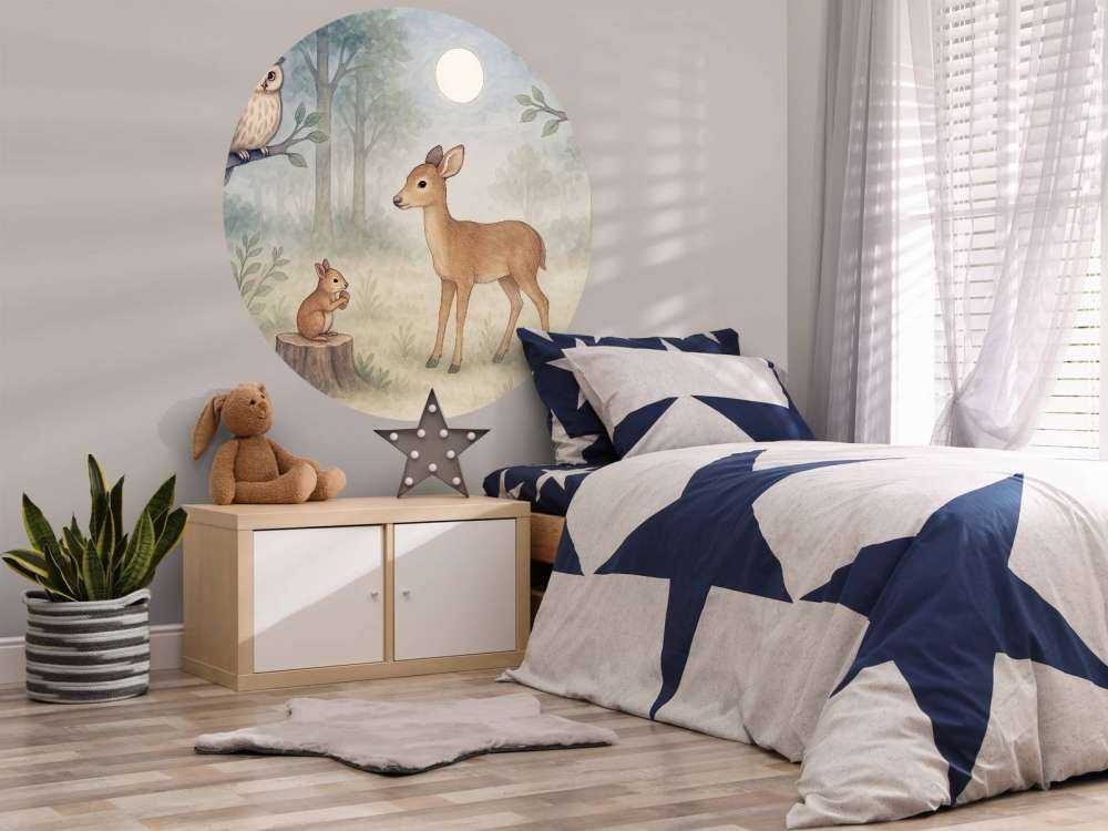 Lumière de la lune dans la forêt avec des animaux