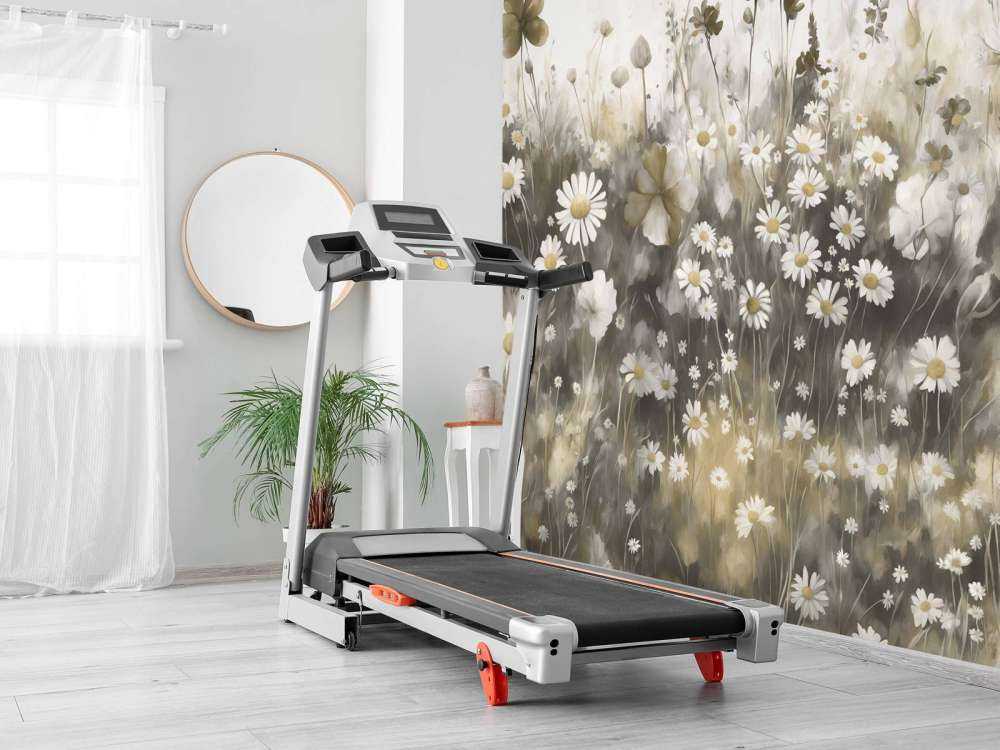 Végétation luxuriante de l'été taupe chaud