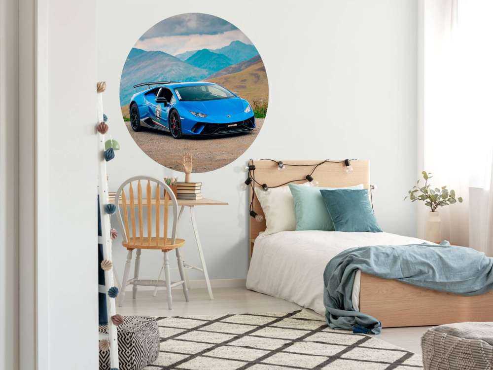 Lamborghini Huracán STO dans les montagnes