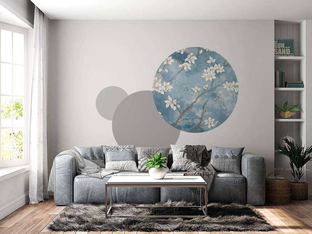 Fleur de magnolia blanche sur fond bleu