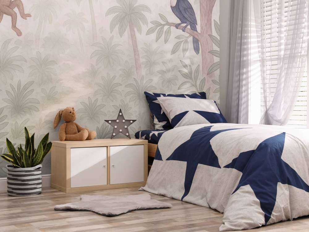 Amis de la jungle dans la brume du matin.