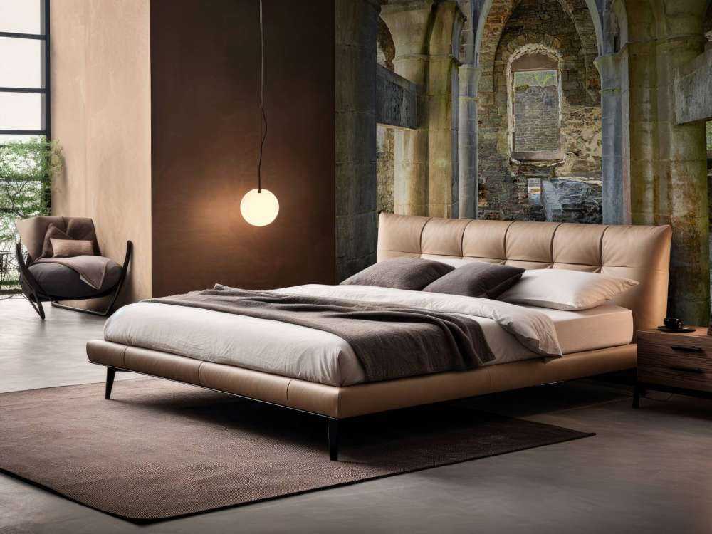 Bâtiment abandonné avec des arches