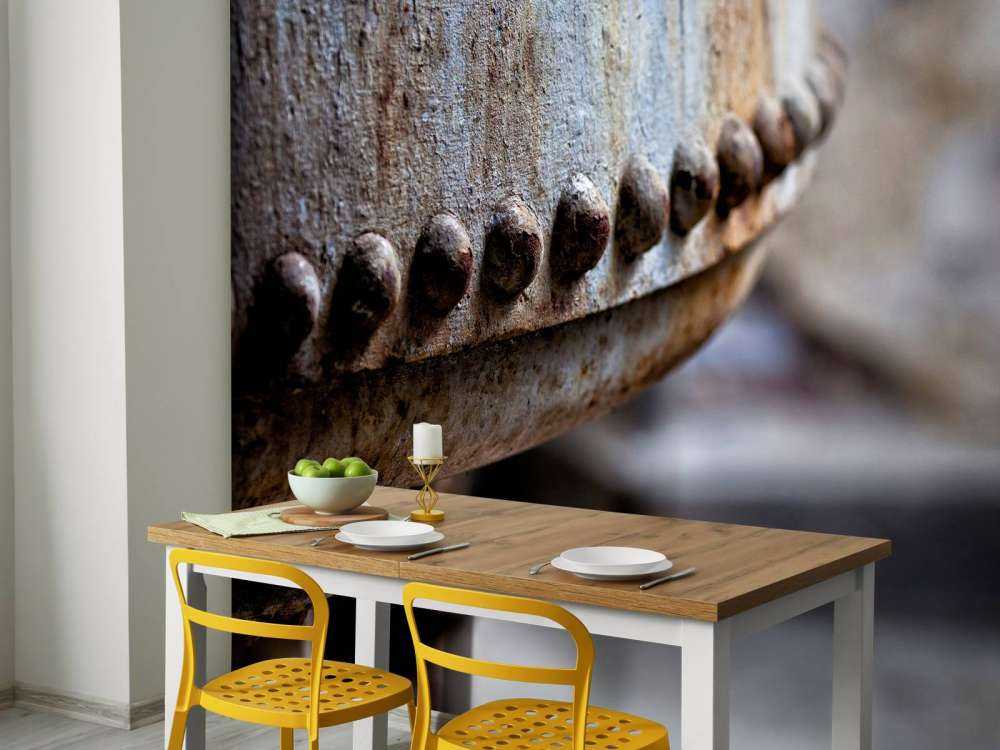 Détail d'une chaudière à vapeur rouillée