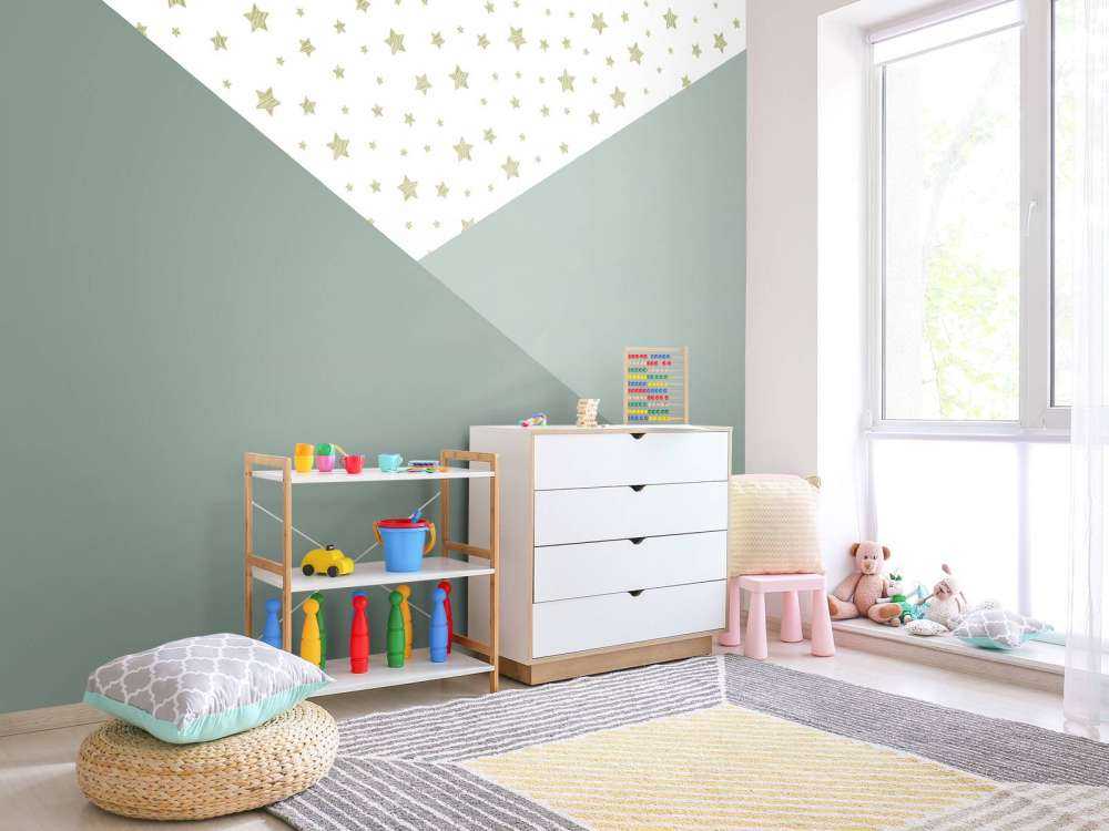 Triangles verts avec des étoiles