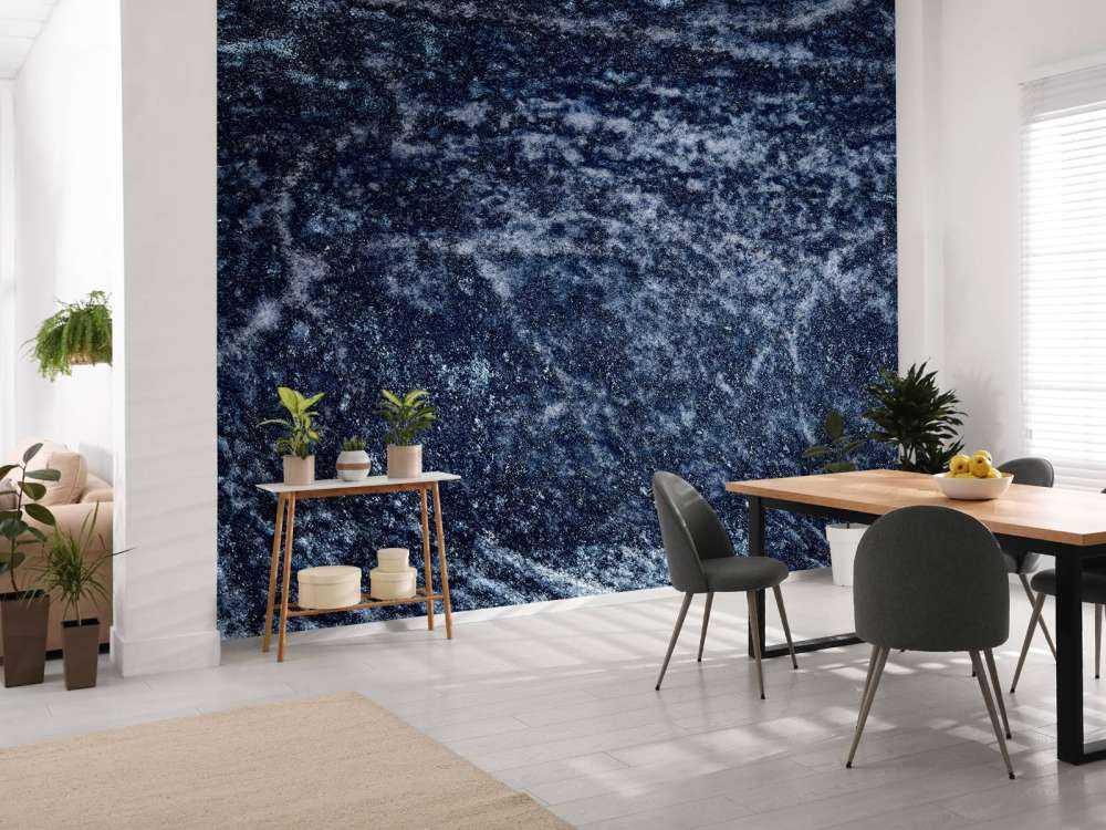 Structure bleu foncé