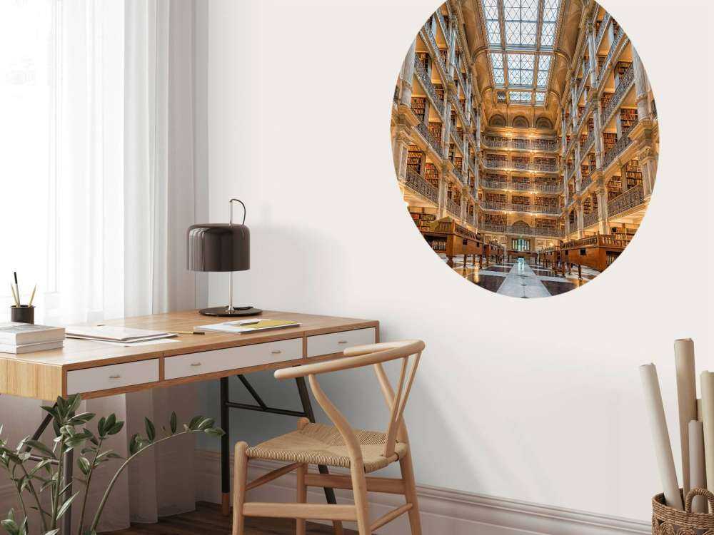 Salle de littérature éclairée