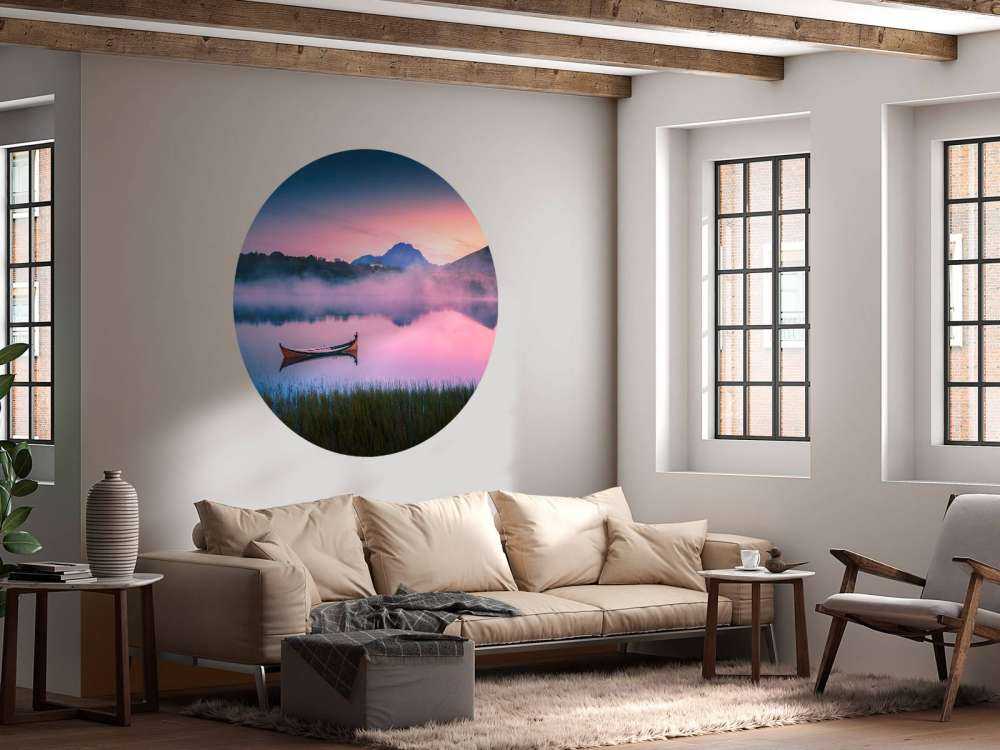 Lever de soleil brumeux au lac