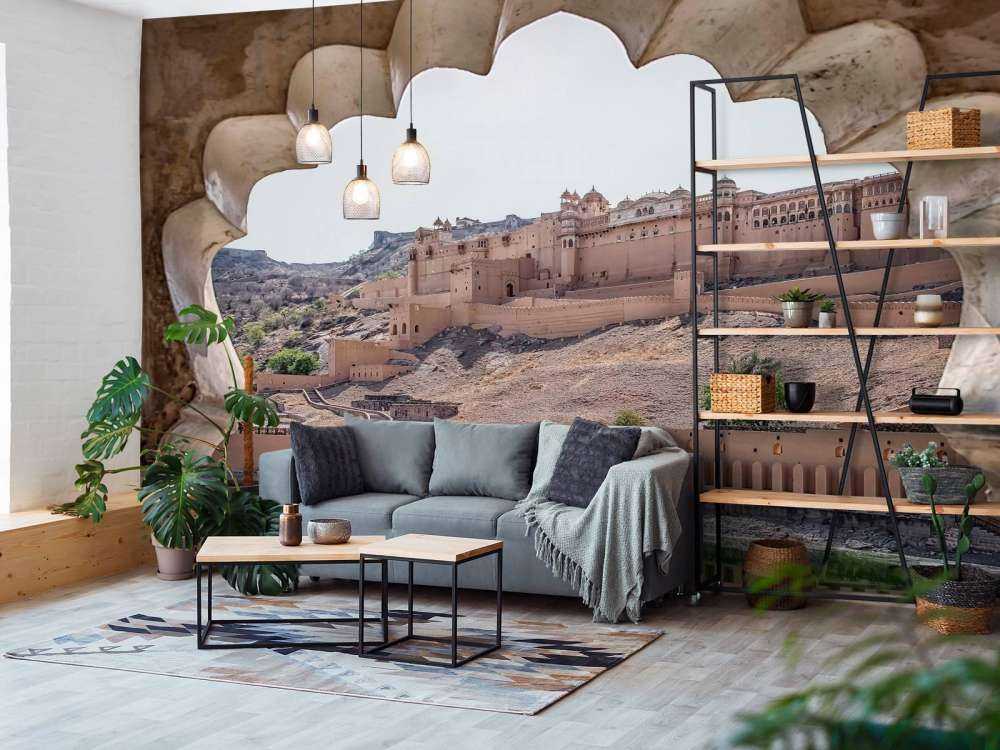 Fort désertique avec des arcs royaux