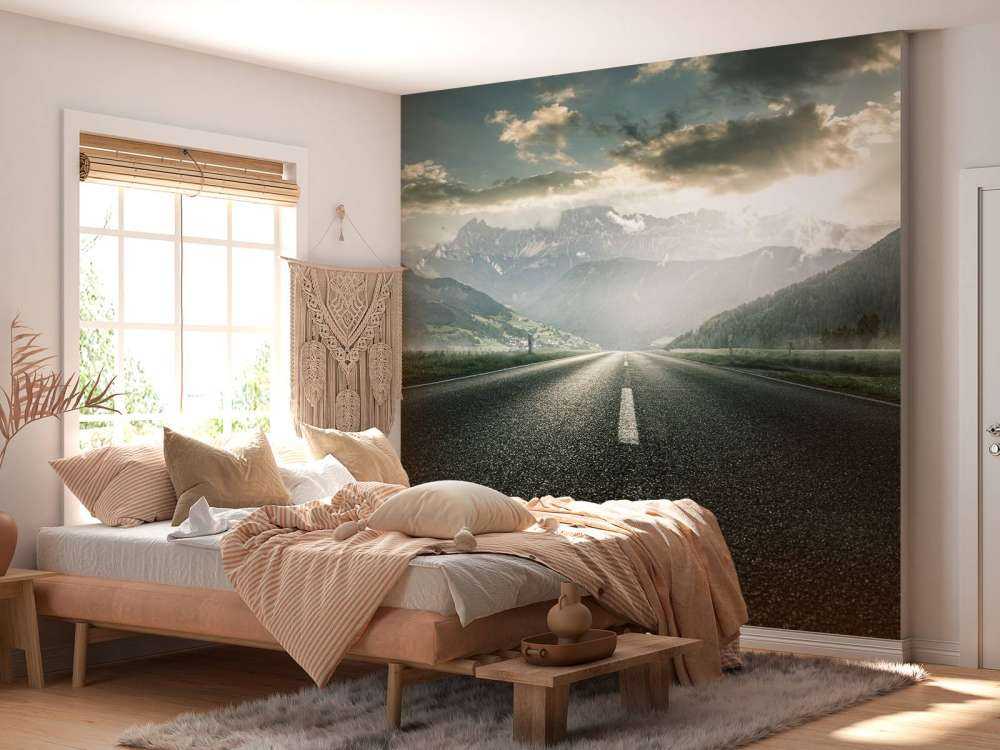 Route dans un paysage montagneux