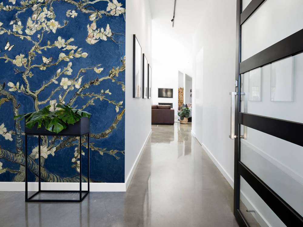 Fleur d'amandier dans la nuit