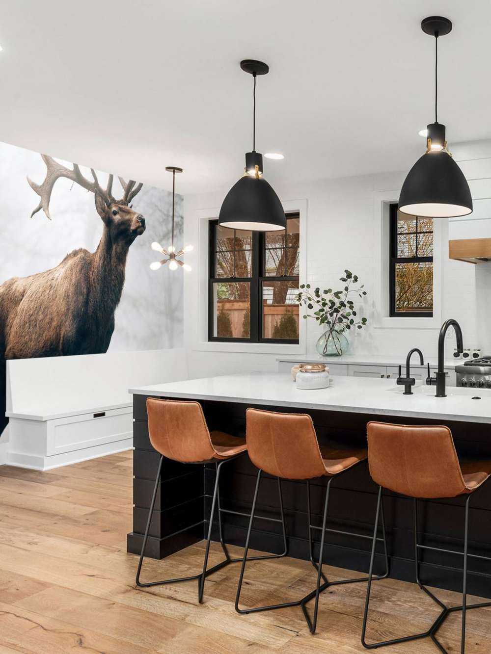 Des rennes dans le brouillard