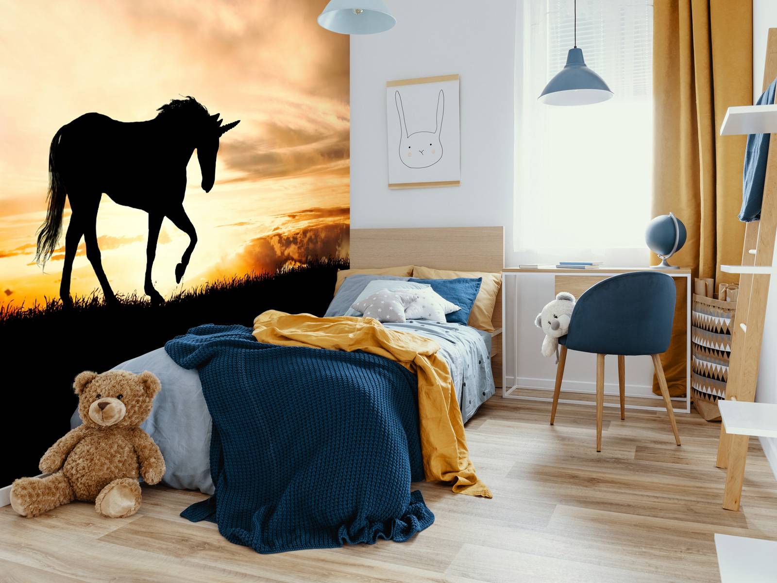 Silhouette de licorne au coucher du soleil