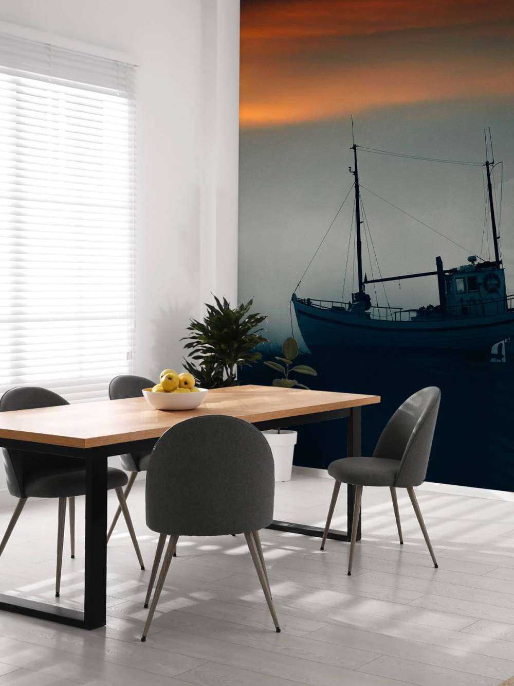 Bateau au coucher du soleil