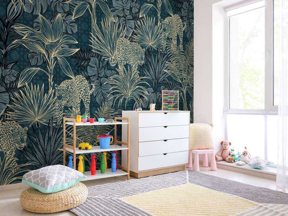 Des panthères dans la jungle