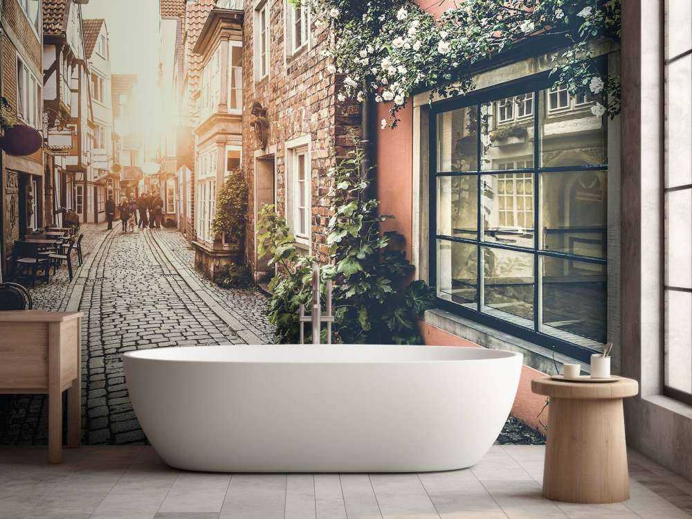 Coucher de soleil dans une vieille rue