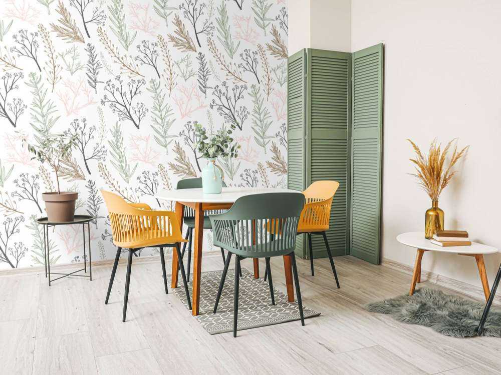 Brindilles colorées