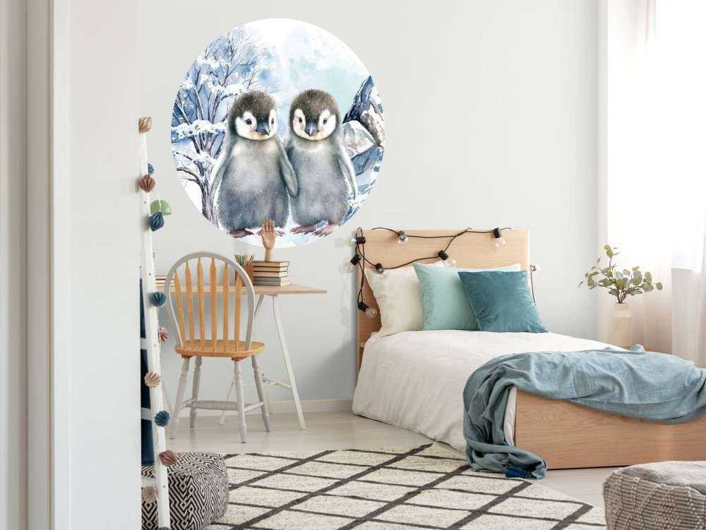 Des pingouins ombragés dans un paysage d'hiver