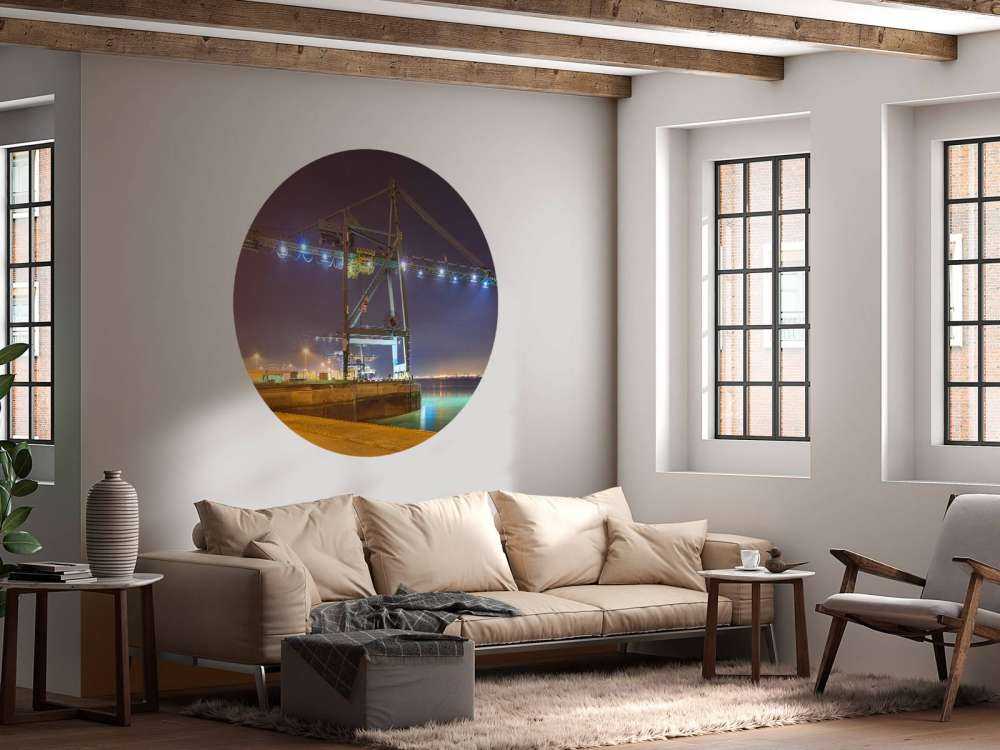 Vue nocturne du port illuminé d'Anvers