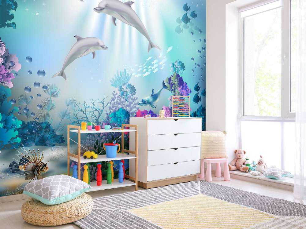 Le monde sous-marin avec les dauphins