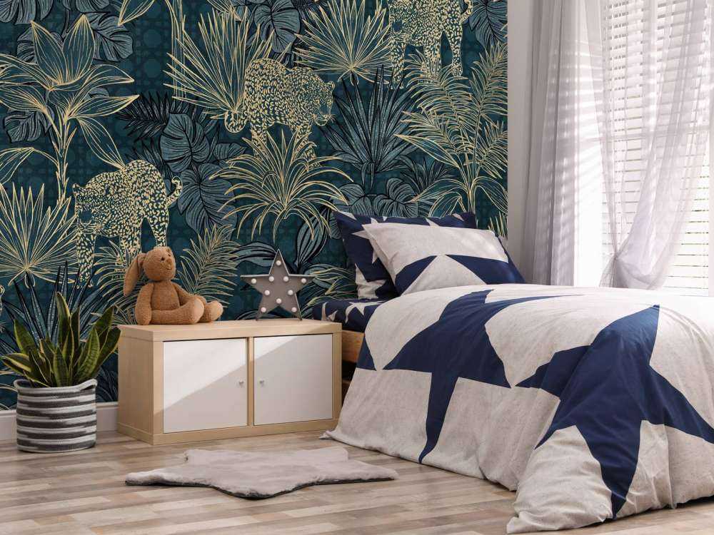 Des panthères dans la jungle