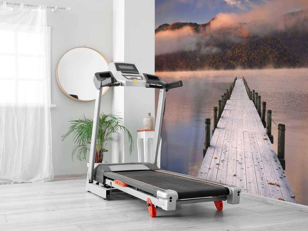 Echafaudage au lever du soleil