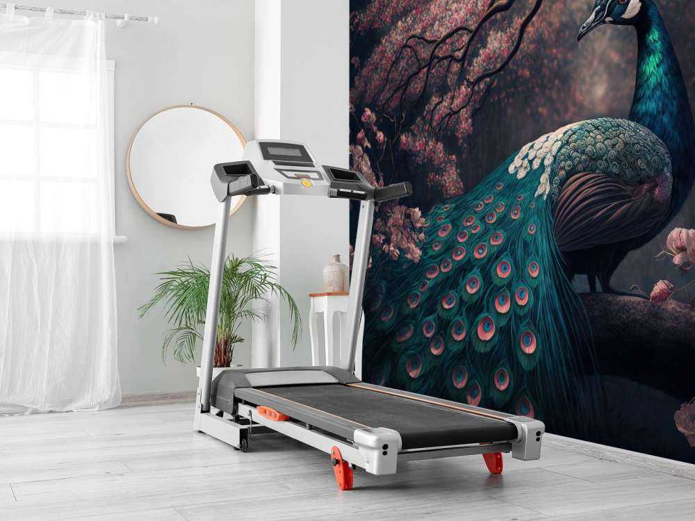 Paon dans la Splendeur des Fleurs