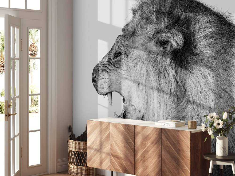 Lion rugissant blanc