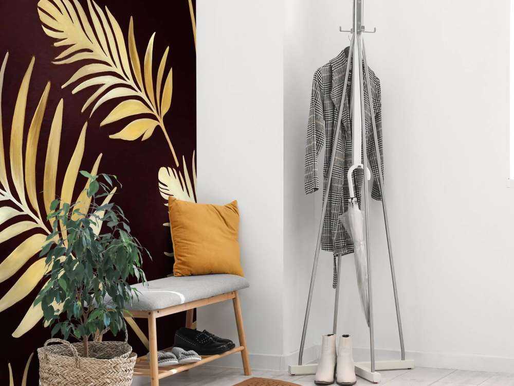 Feuilles dorées sur bronze foncé