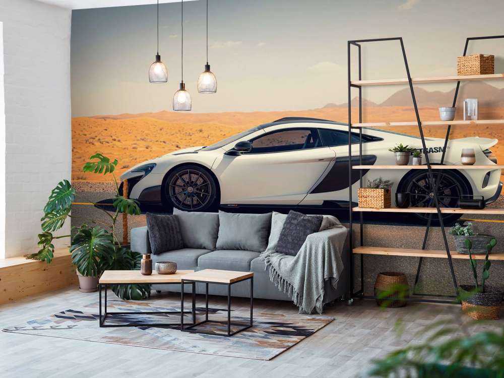 McLaren 675LT dans le désert