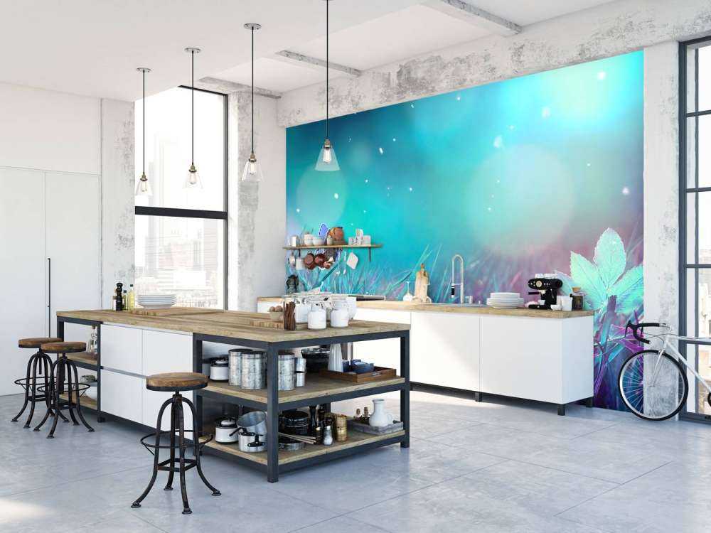 Papillon dans la rosée du matin