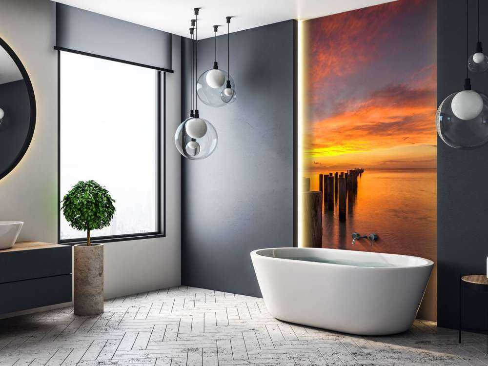 Brise-lames au lever du soleil