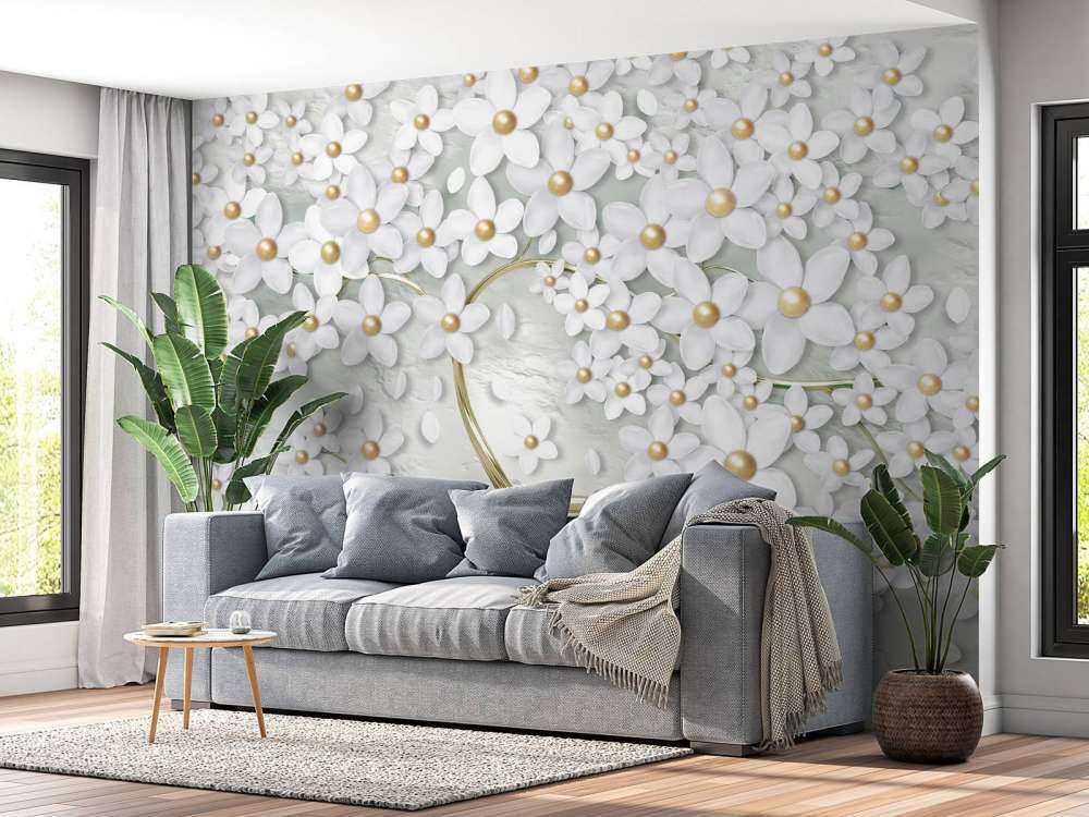 Fleurs blanches dorées