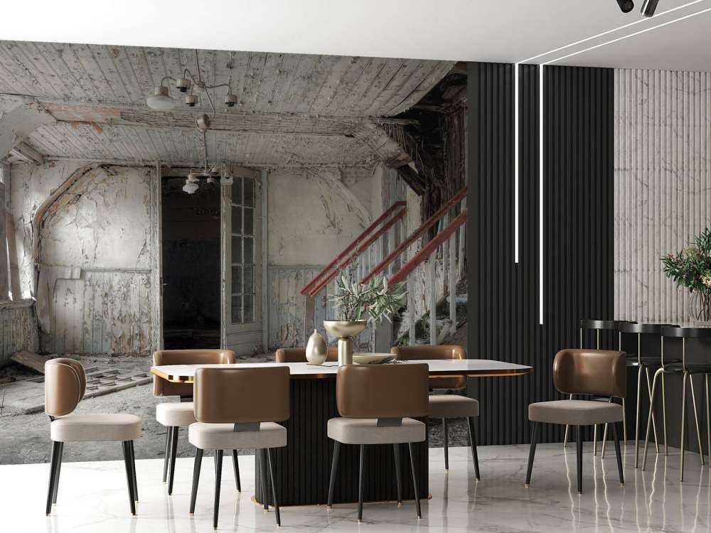 Rampe d'escalier rouge de l'hôtel