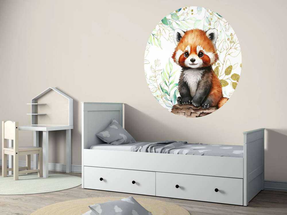 Panda rouge mignon et feuilles