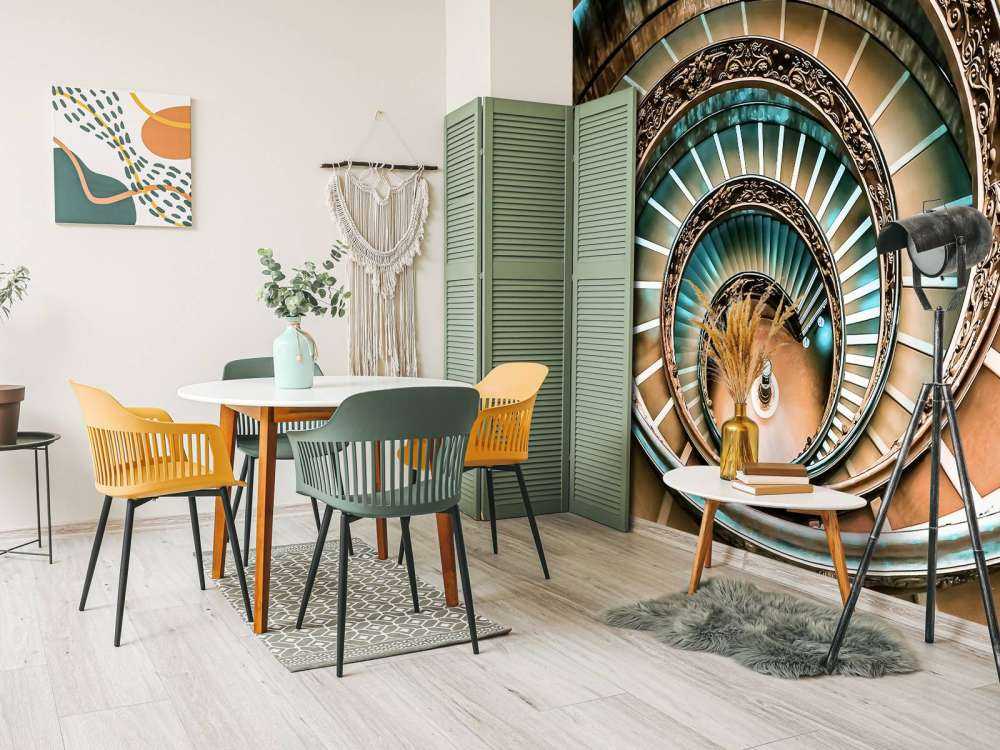 spirale dorée avec des détails baroques