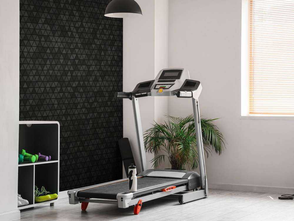 Tuiles triangulaires noires