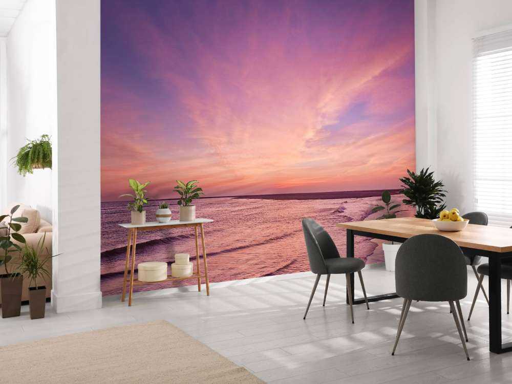 Plage avec coucher de soleil rose