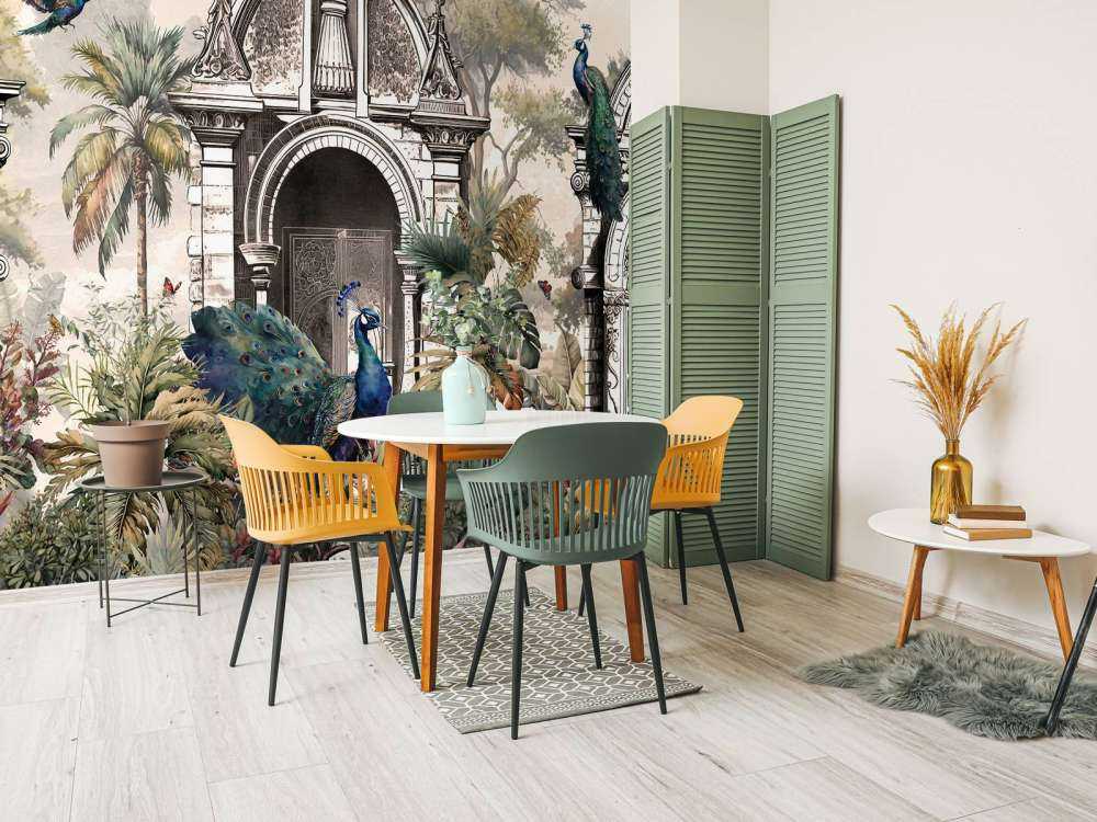 Paons dans un Jardin Paradisiaque
