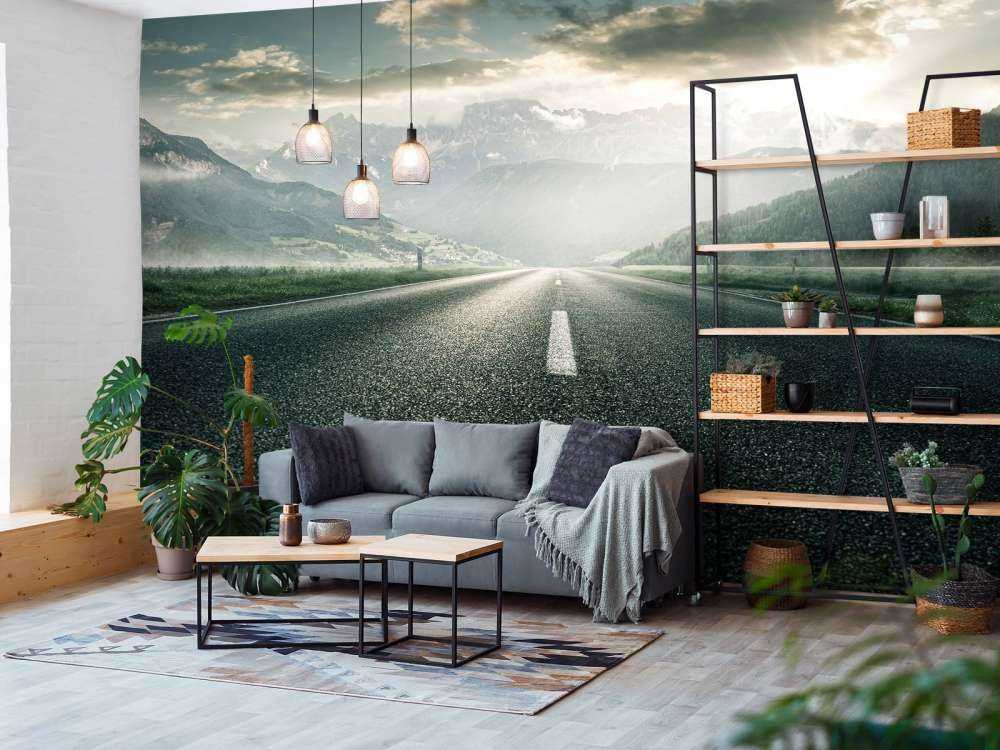 Route dans un paysage montagneux