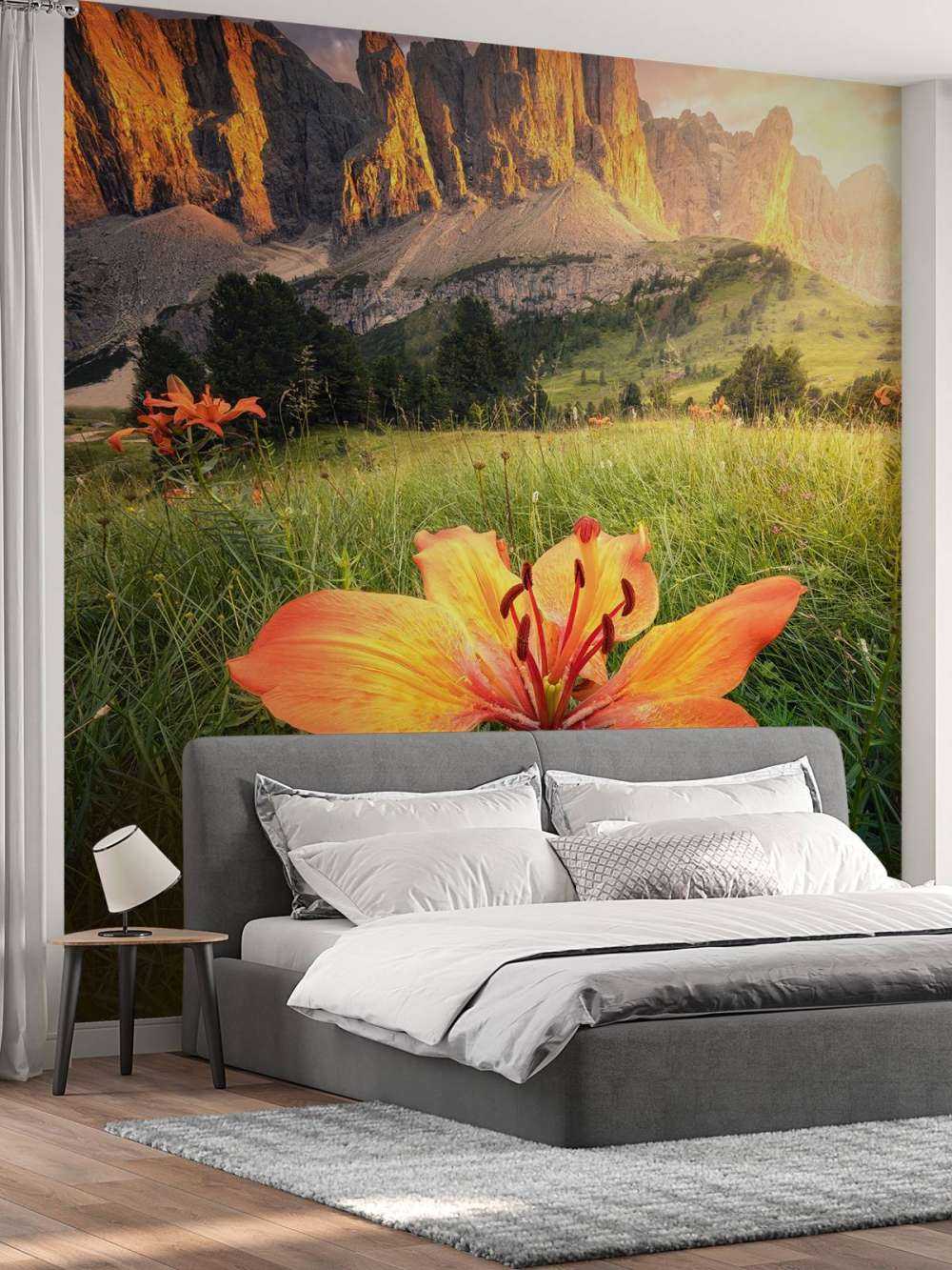 Paysage alpin ardent avec des lys