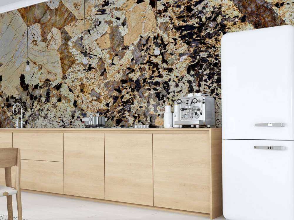 Marbre de couleur marron