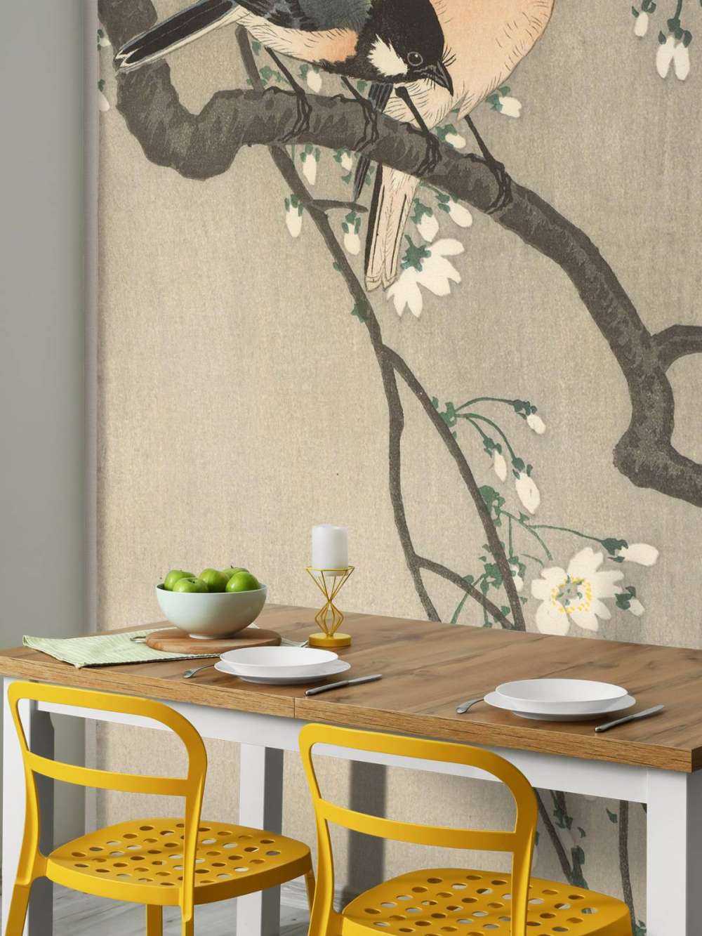 Nénés sur une branche fleurie