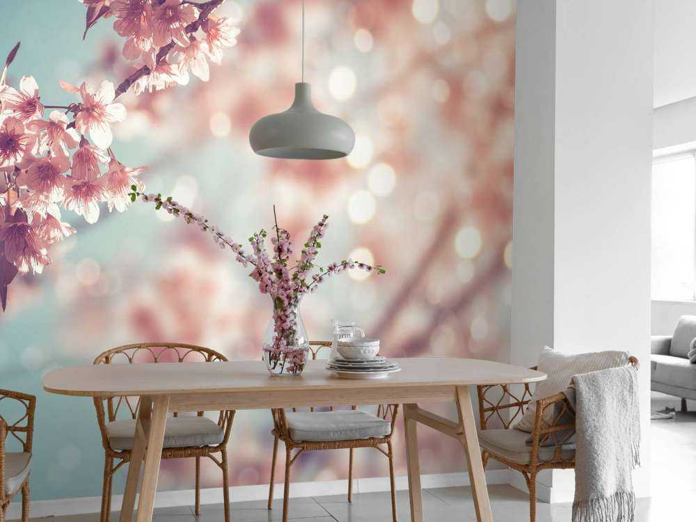 Gros plan sur la branche fleurie