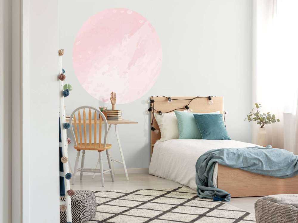 Voile de peinture rose poudré en couches
