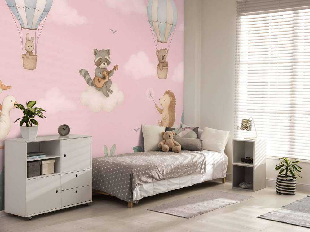 Jeu de lumière dans un ciel rose nuageux