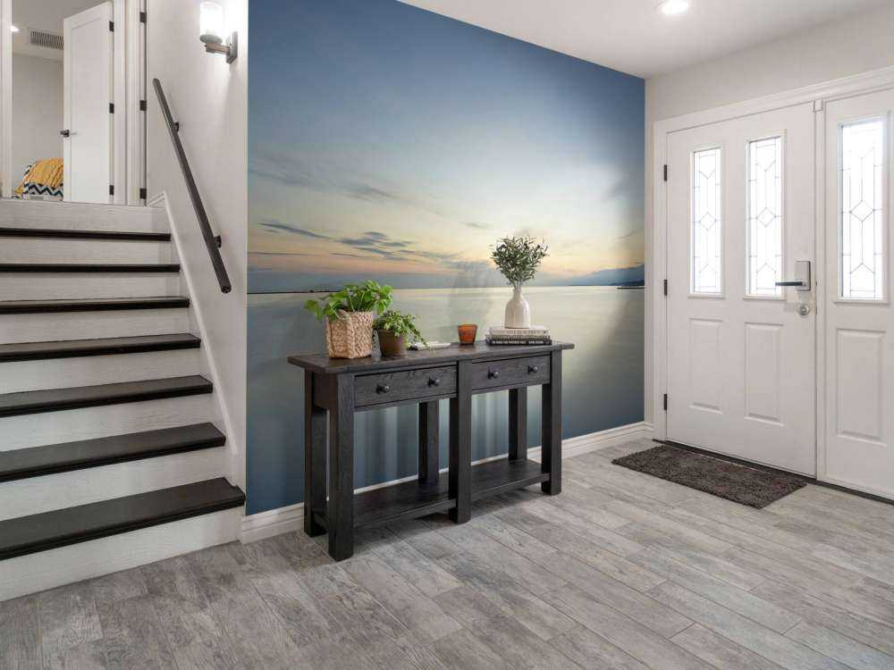 Lever de soleil près de la côte 