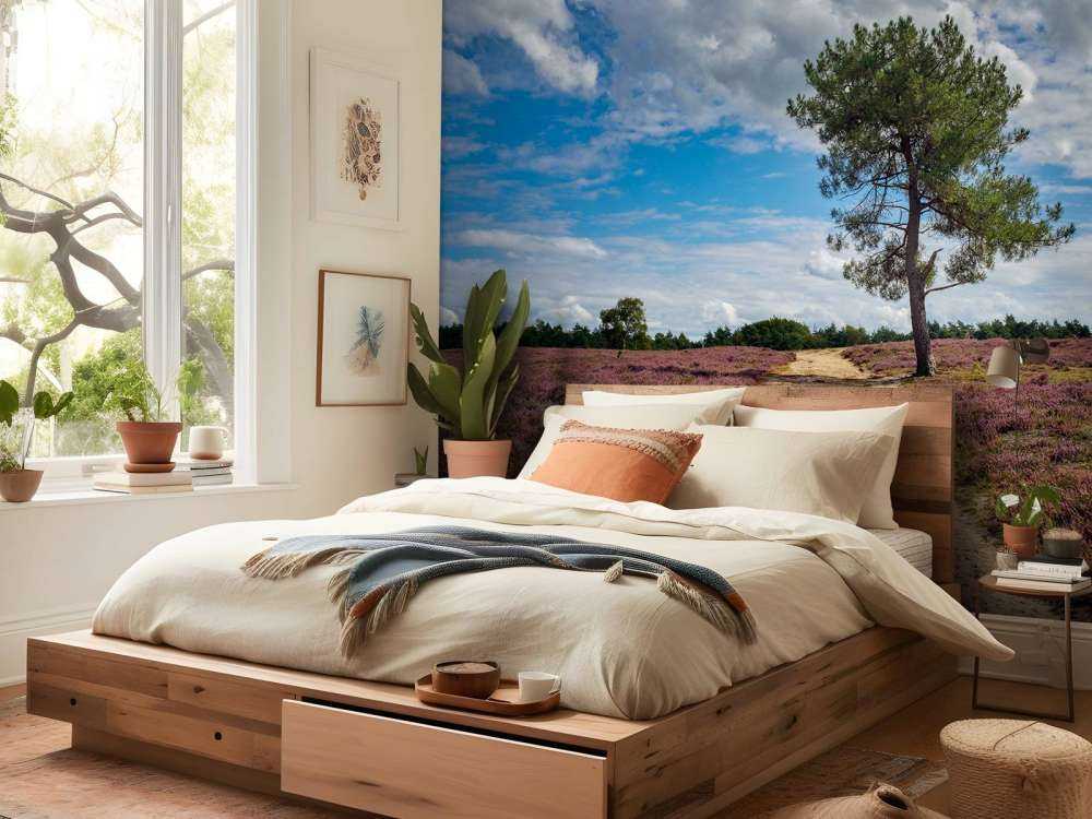 Un arbre dans la bruyère