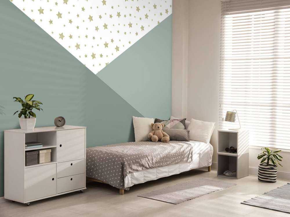 Triangles verts avec des étoiles